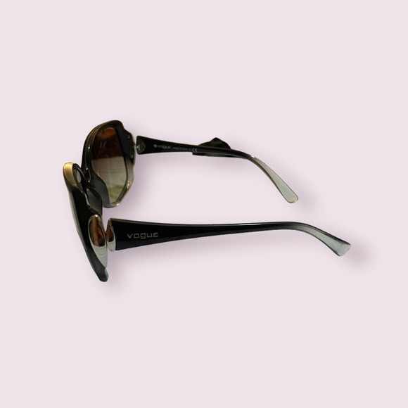 Vogue VO 2695-S Sunglasses - Picture 3 of 6